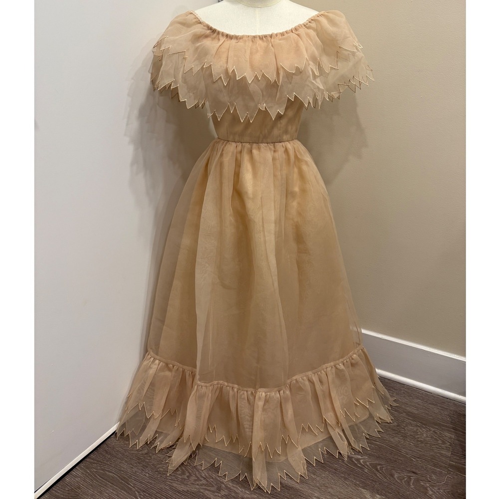 VTG 70s Victor Costa Champagne Organza Ruffle Off Shoulder Gown Fairy Castle XS